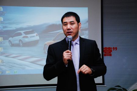 本次教練營主講老師 牛云